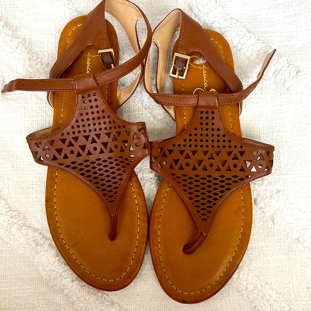 Jessica Simpson tan sandals size 8